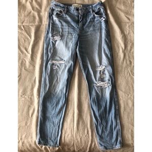 A&F High Rise Girlfriend Jean